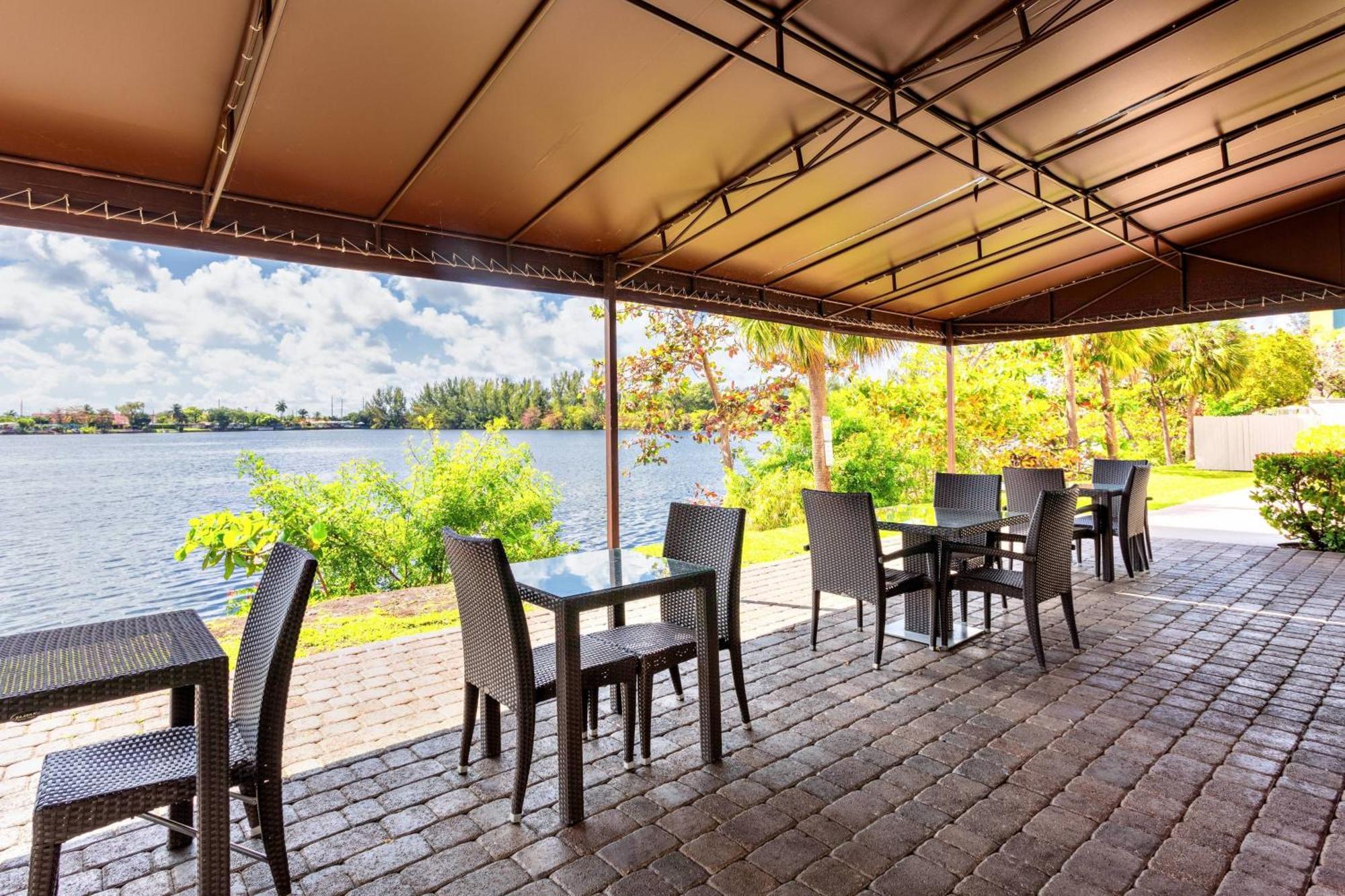 Springhill Suites By Marriott Miami Airport South Blue Lagoon Area Miami Springs Ngoại thất bức ảnh